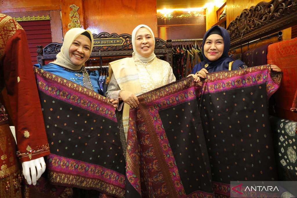 Palembang Promosikan UMKM di Rakernas APEKSI 2026 di Medan
