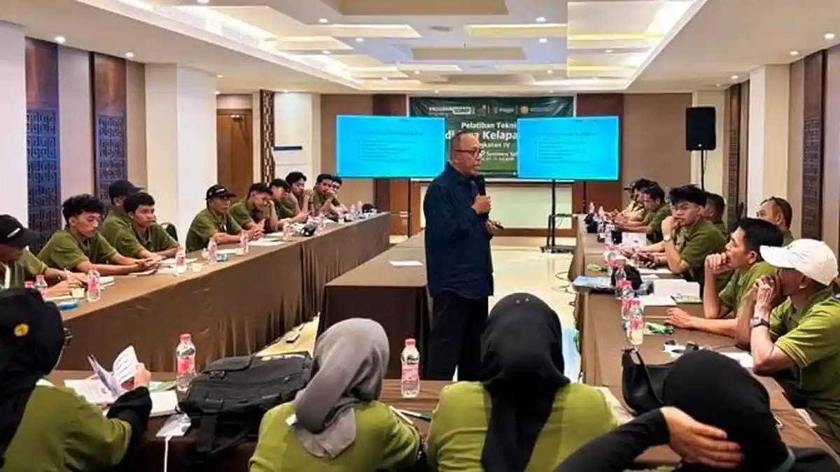 AKPY Latih Pekebun Luwu Timur Budidaya Sawit Berkelanjutan