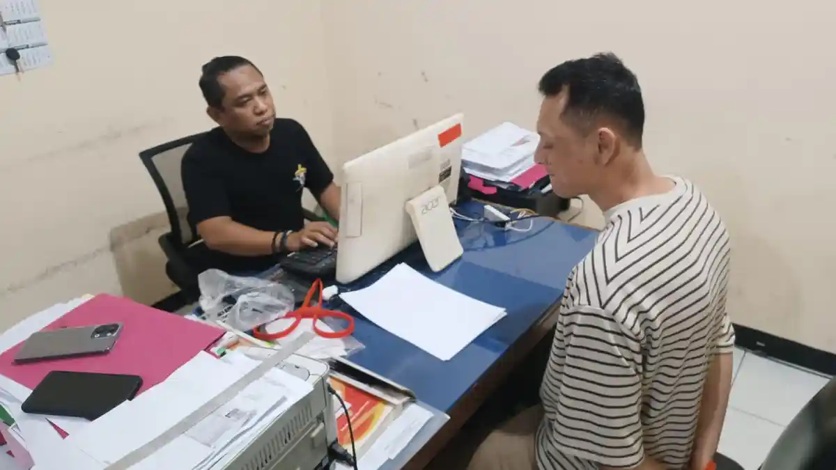 Polisi Tangkap Pria yang Pukul Pengendara Motor di Jagakarsa
